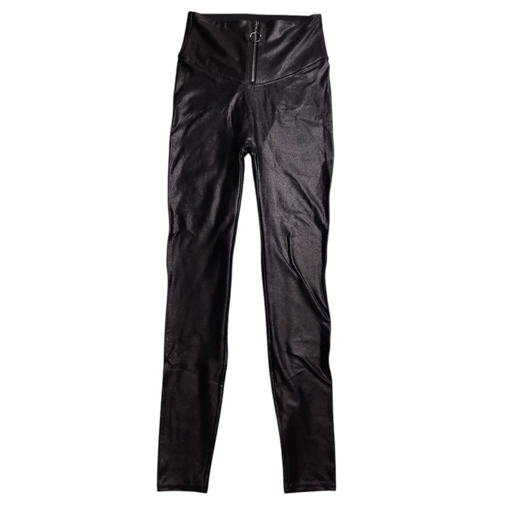 Tagoo Center Ring Zip Black Faux Leather Legging SZ M